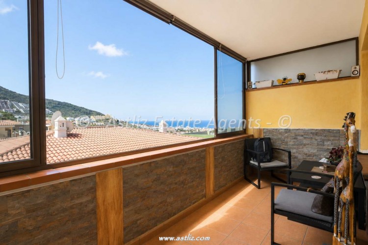 3 bedroom apartment in Torviscas Bajo, Santa Cruz De Tenerife, Spain – AAEP1911