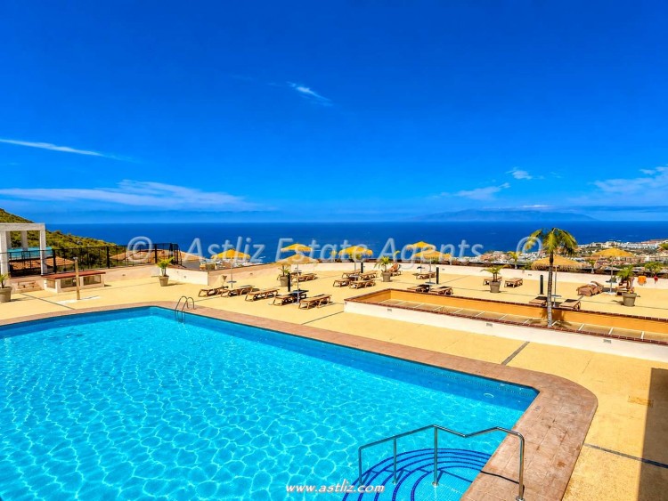2 bedroom apartment in Miraverde, Costa Adeje, Spain – AAEP1910