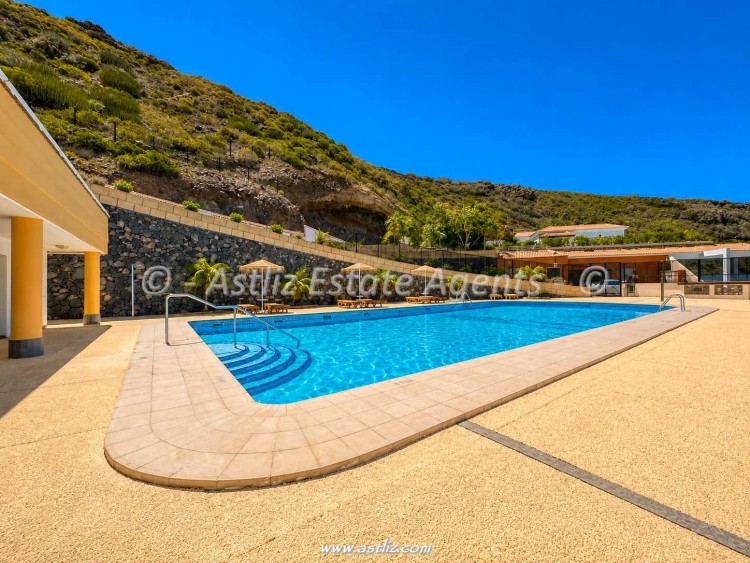 2 bedroom apartment in Miraverde, Costa Adeje, Spain – AAEP1910