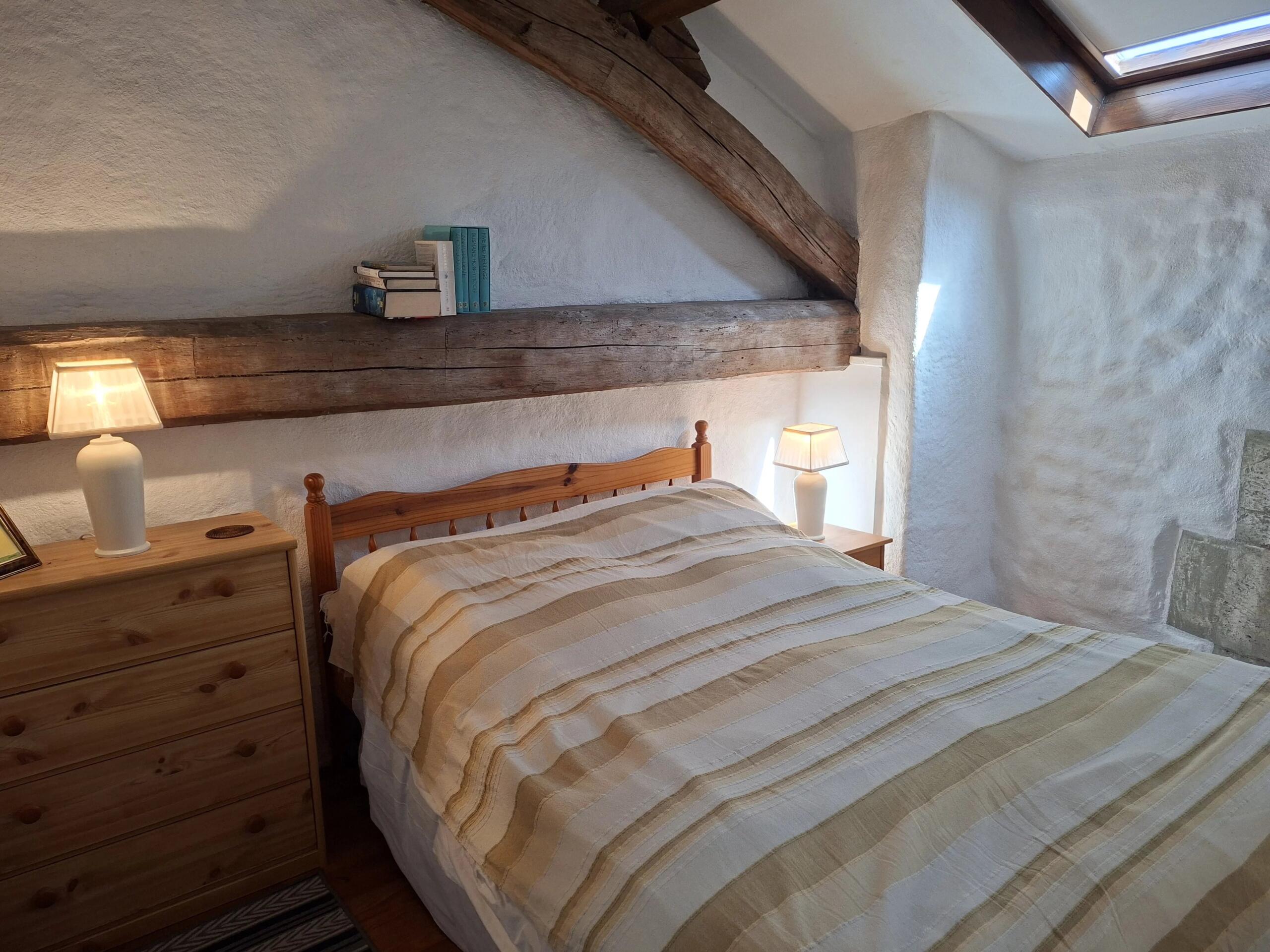 Pretty 2 bedroom house on a village Copropriété, Poitou-Charentes – France – BVI71250
