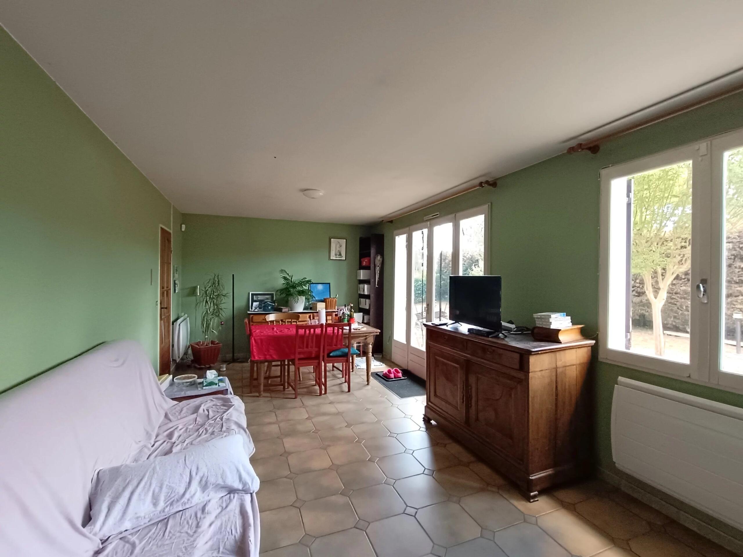 A picturesque setting just an hour from the beach, Poitou-Charentes – France – BVI85259