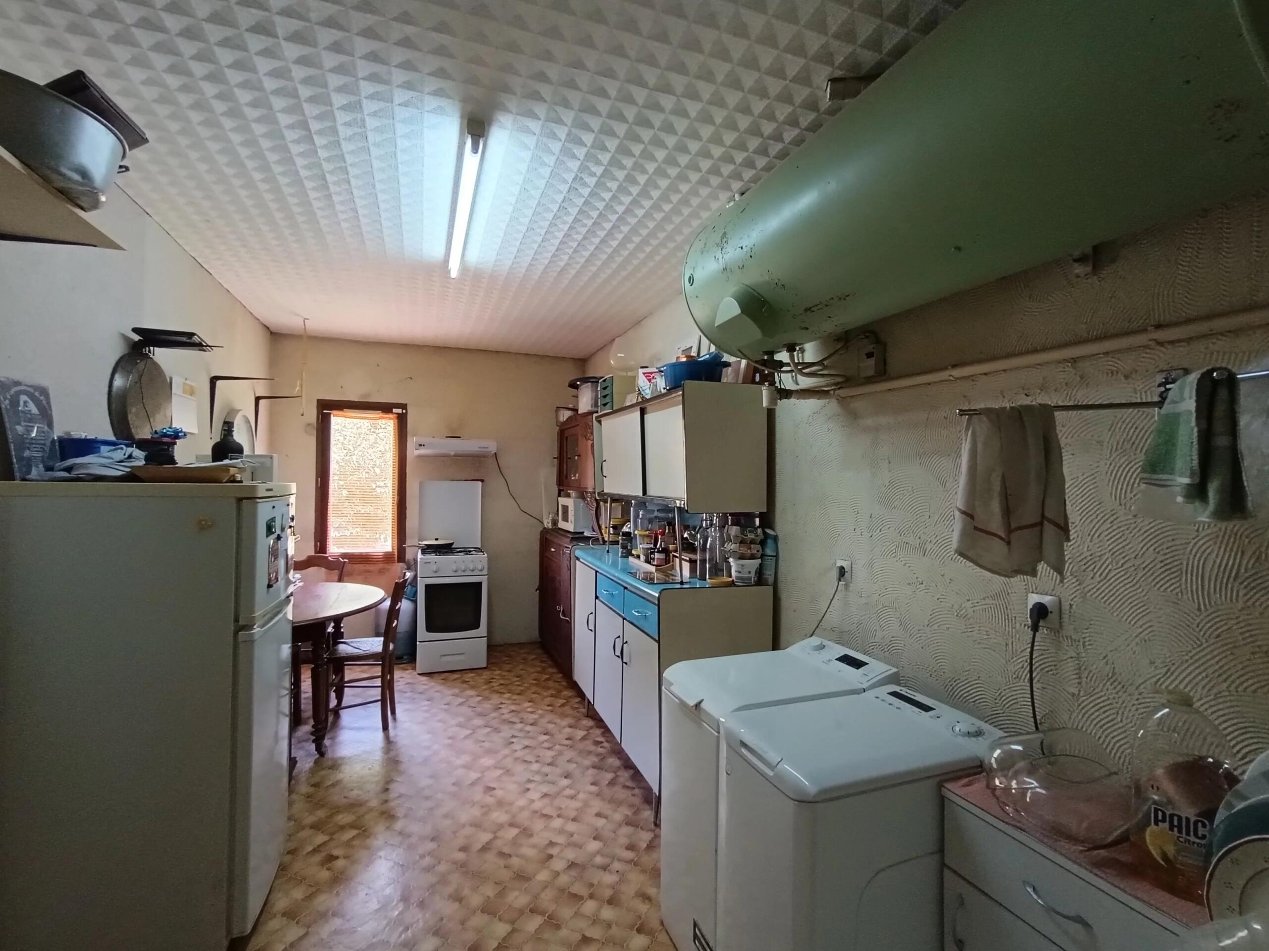 A picturesque setting just an hour from the beach, Poitou-Charentes – France – BVI85259