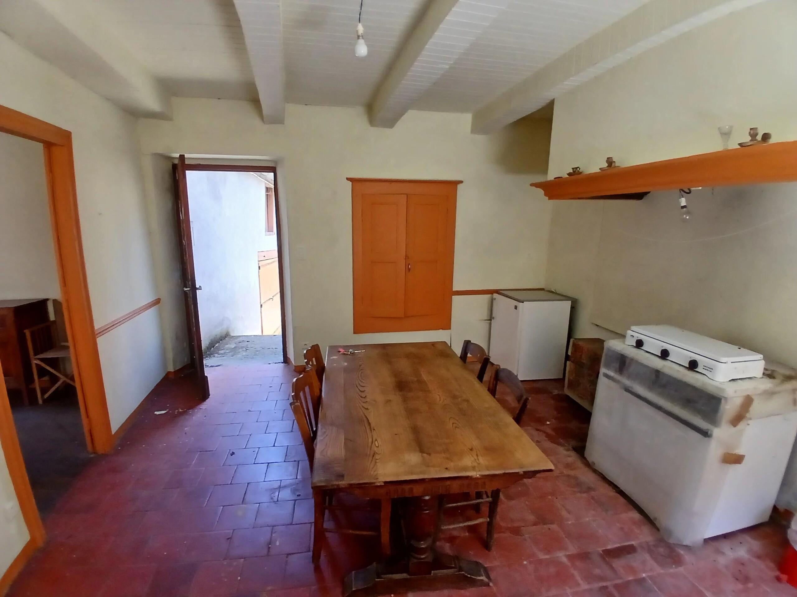 Village house with great potential, Midi-Pyrénées – France – BVI86226