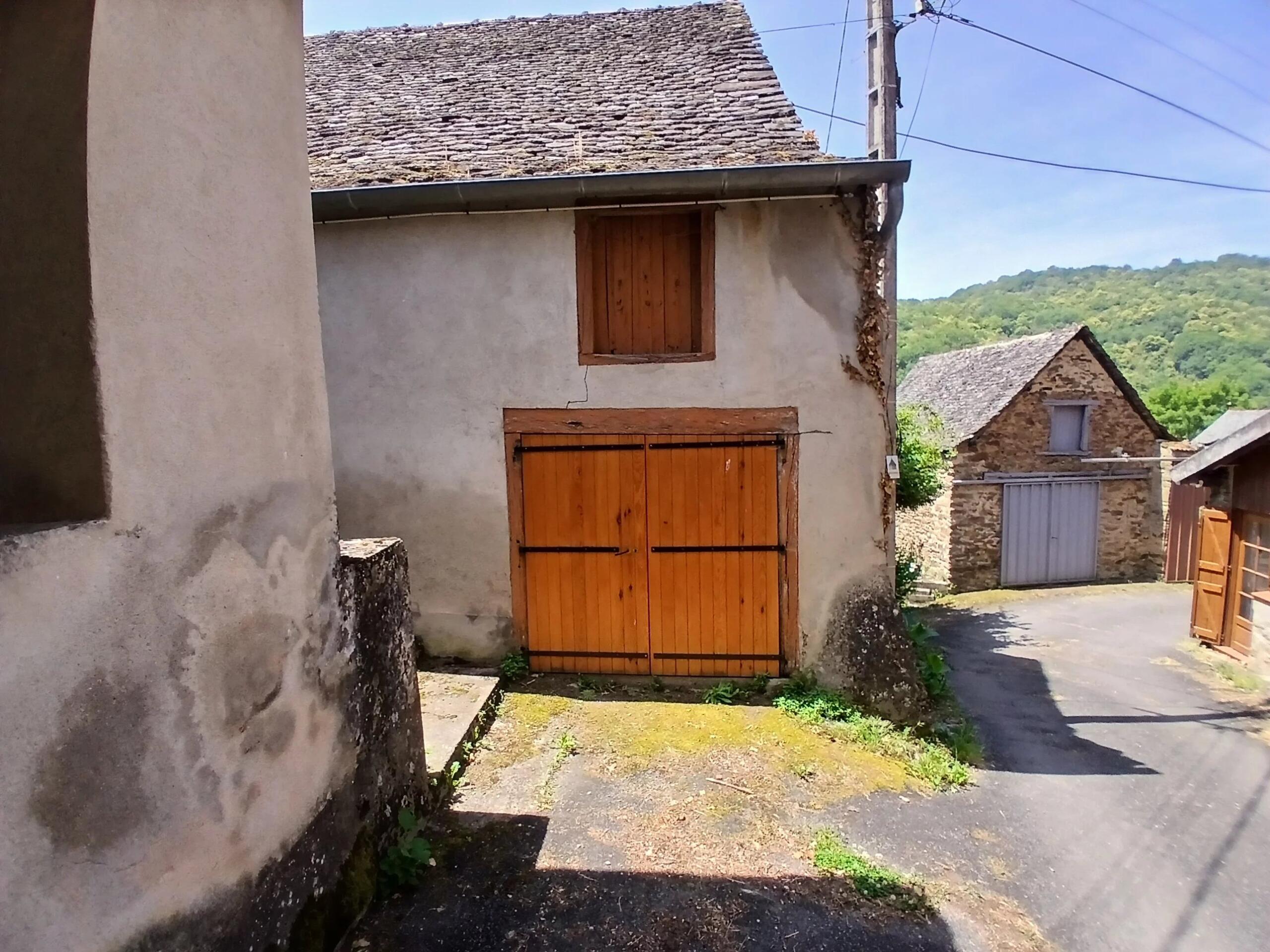 Village house with great potential, Midi-Pyrénées – France – BVI86226