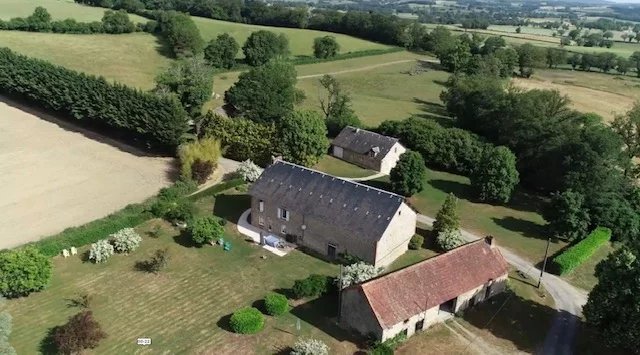 Three stunning properties in their own hamlet, Limousin – France – BVI86059