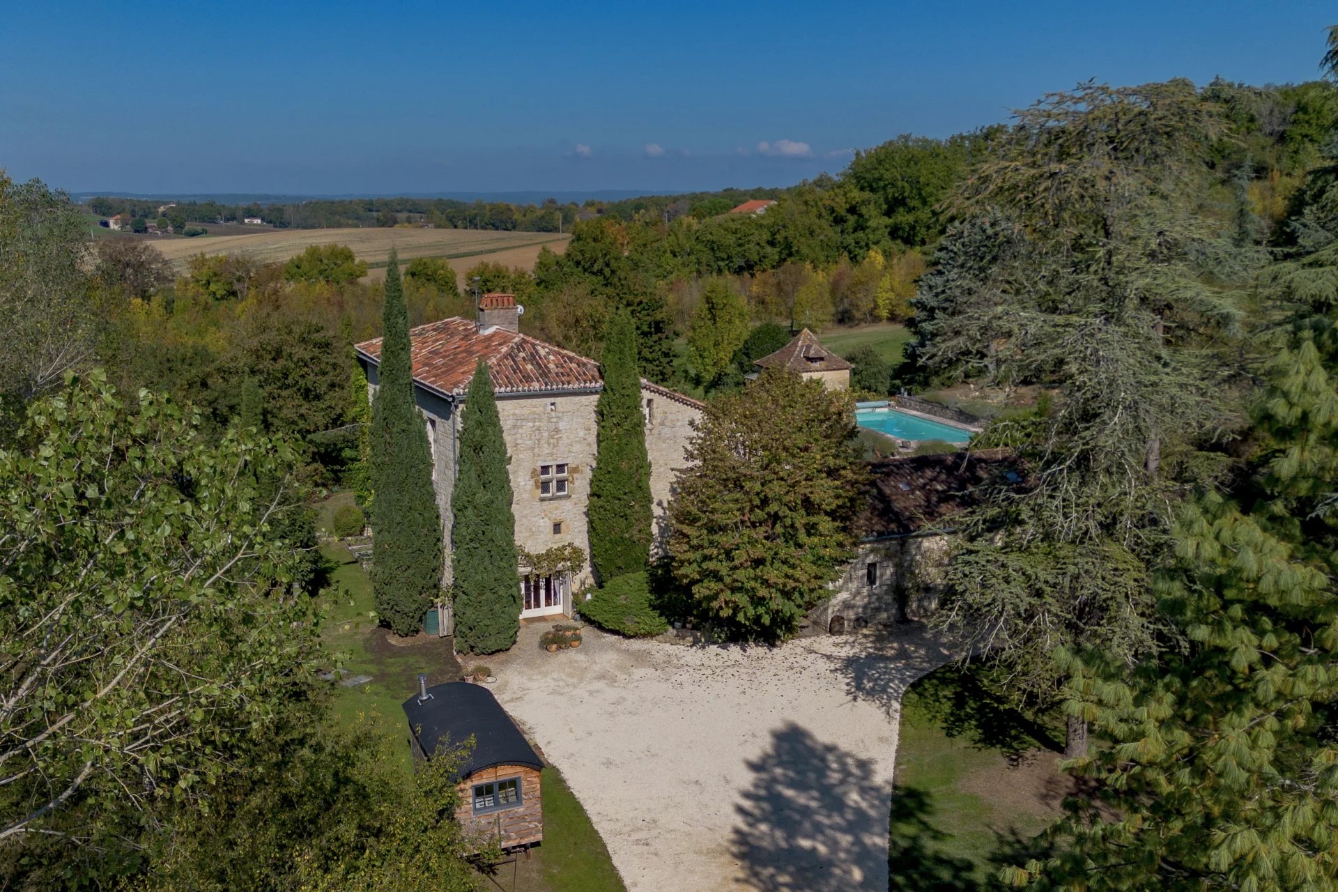 Charming Maison Forte with Period Elegance and Modern Comforts, Aquitaine – France – BVI79365