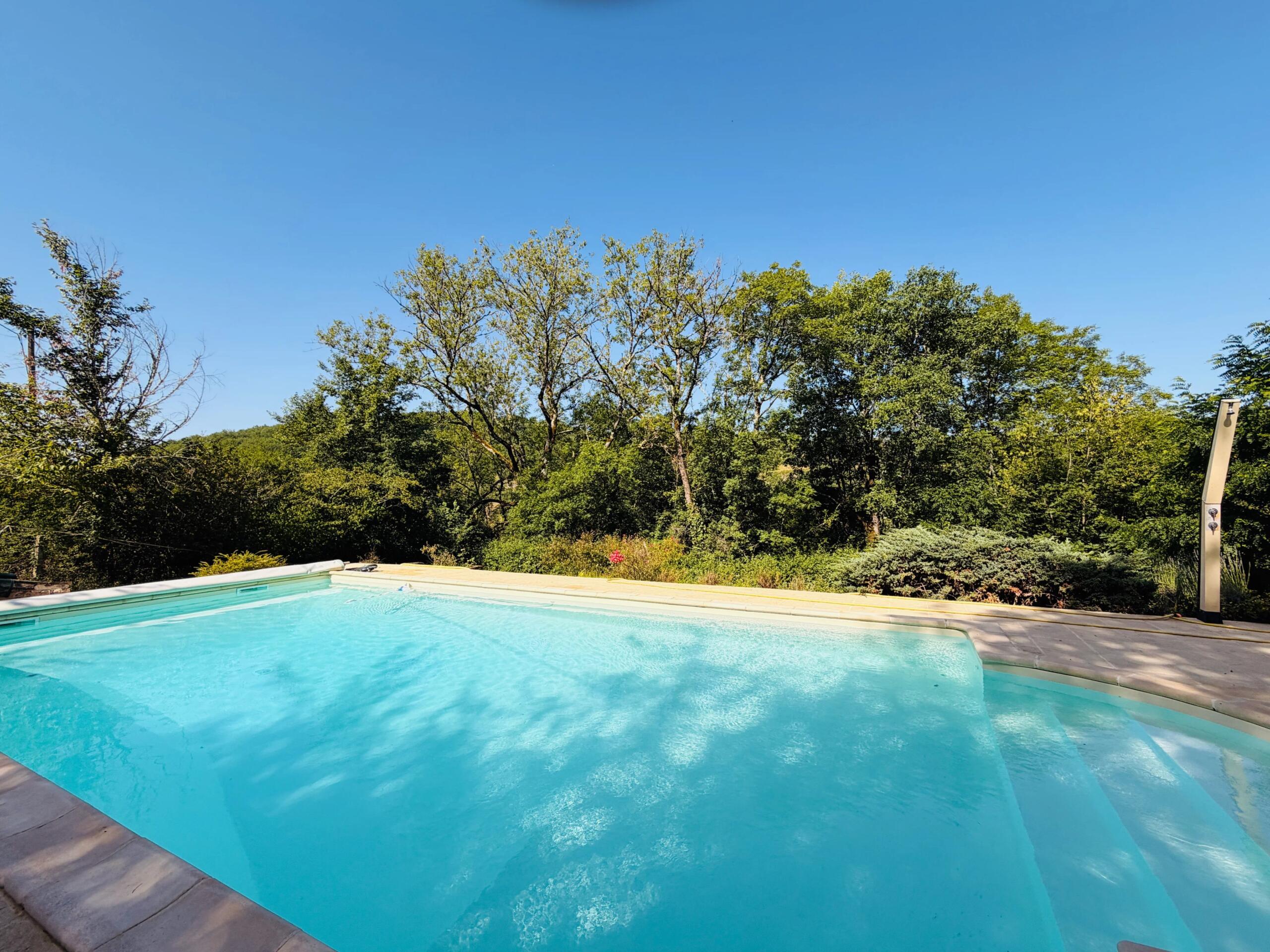 French country house with guest house, pool and private gardens near Gourdon, Midi-Pyrénées – France – BVI83274