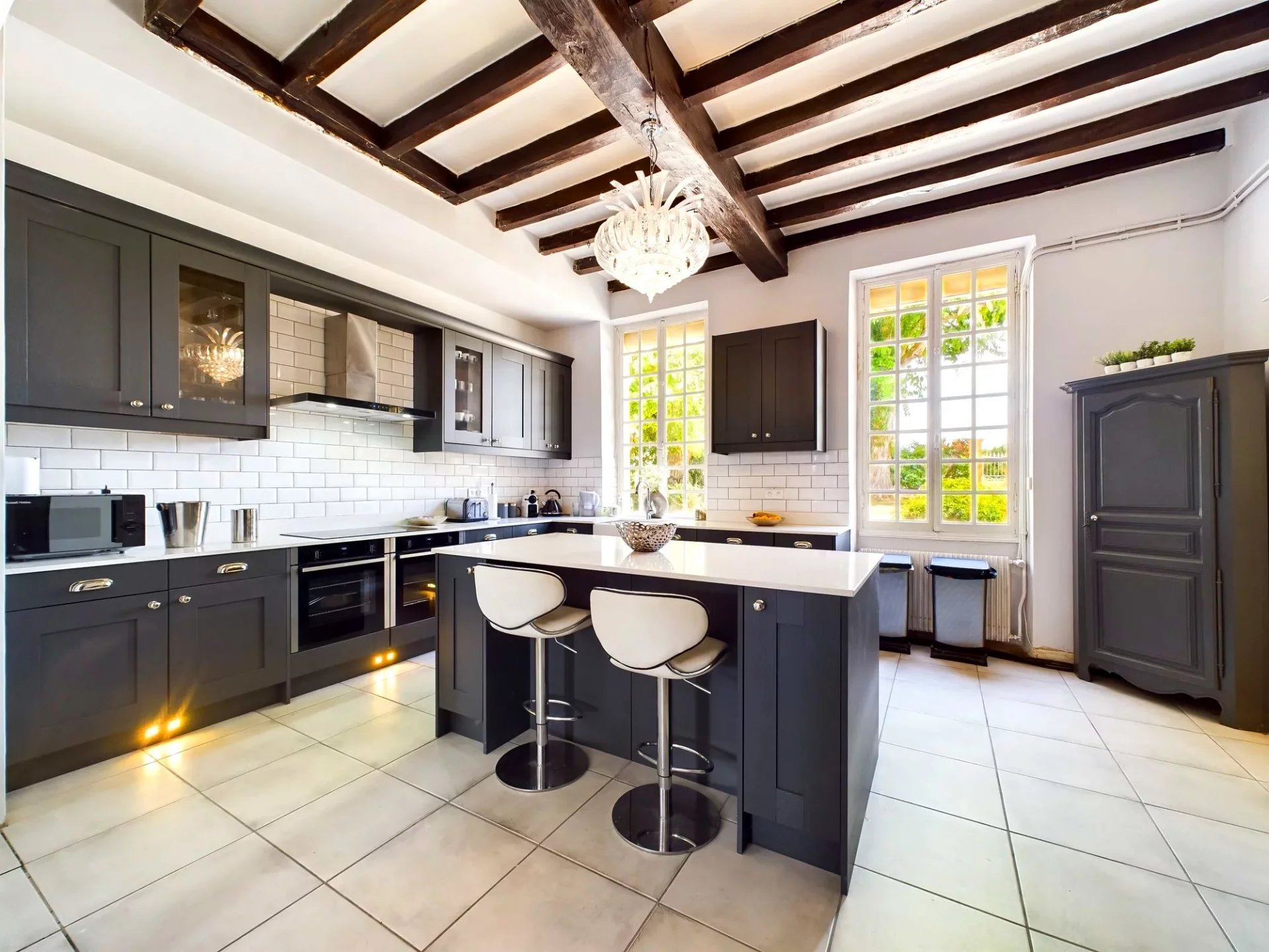 Superb 18th century manor house, Aquitaine – France – BVI71463