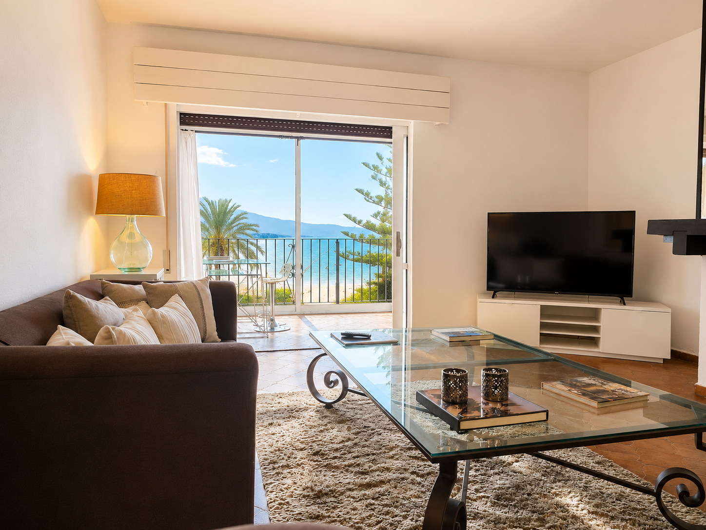 1 bedroom Apartment in Marbella, Malaga, Spain – 428-05557P