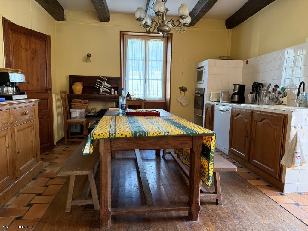 4 bedroom House in Ruffec, France – r7283