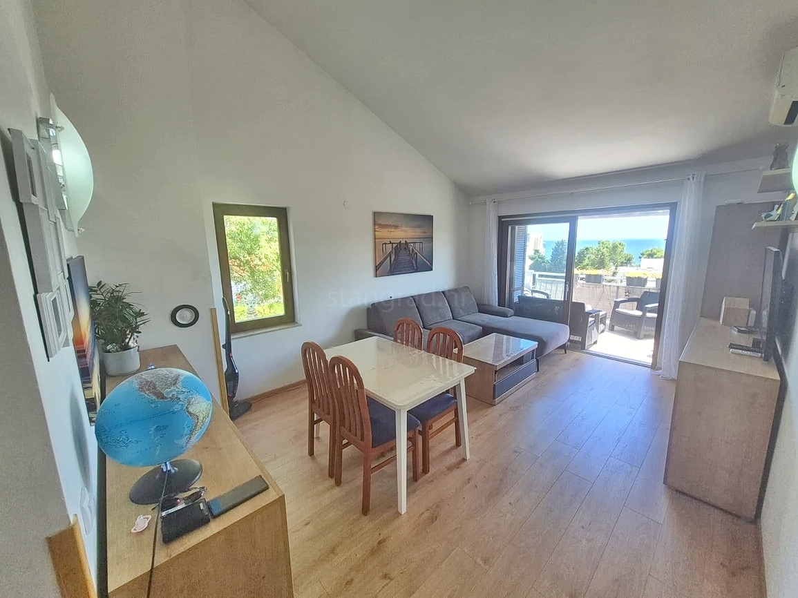 2 bedroom apartment in Krk, Croatia – 103705