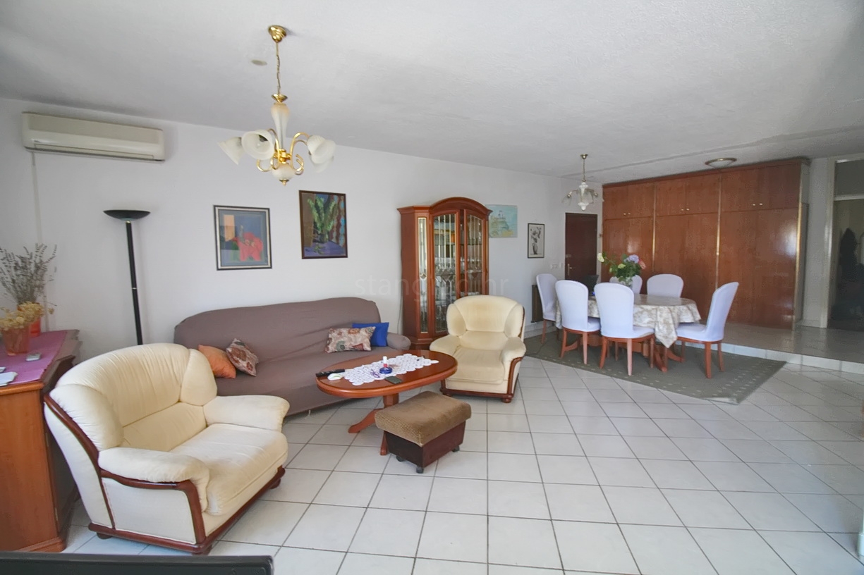 3 bedroom apartment in Omišalj, Croatia – 103562