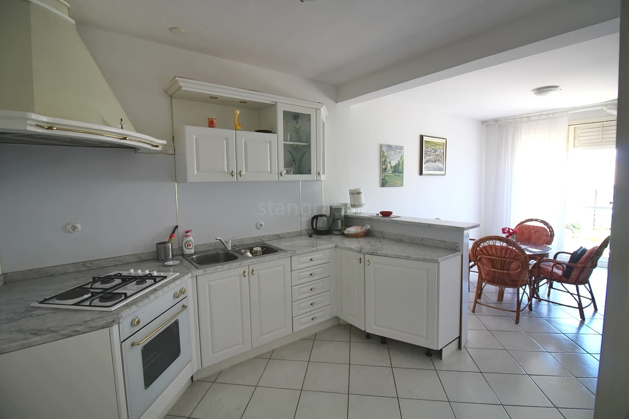 3 bedroom apartment in Omišalj, Croatia – 103562