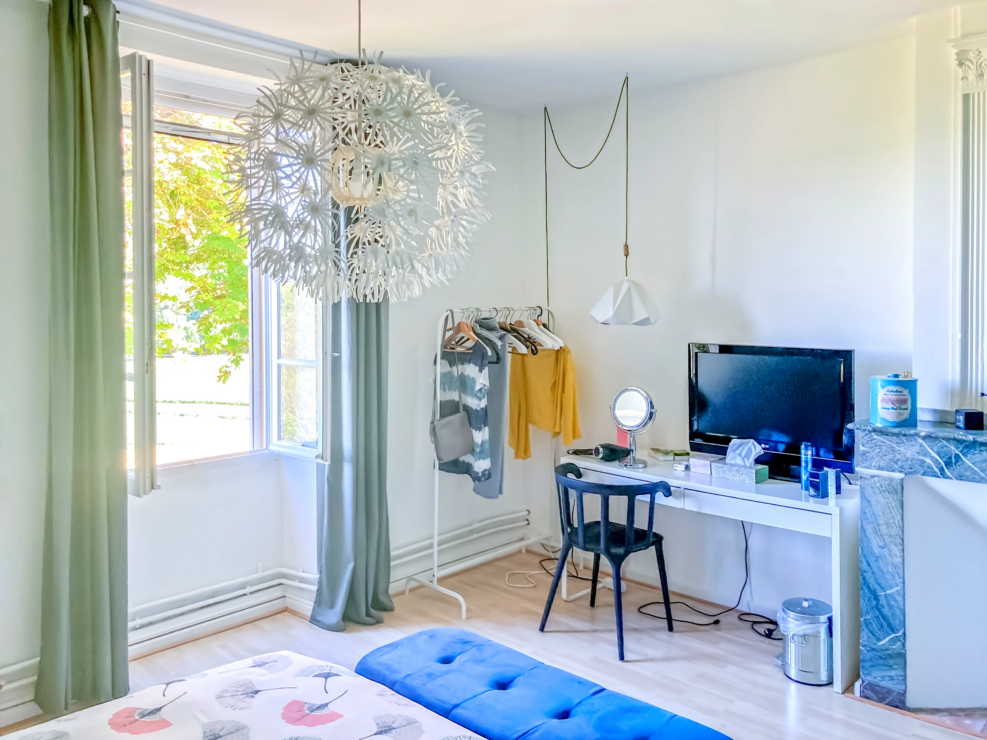 Stunning family house with breathtaking views of Cordes-sur-Ciel, a pool and potentials for B&B income