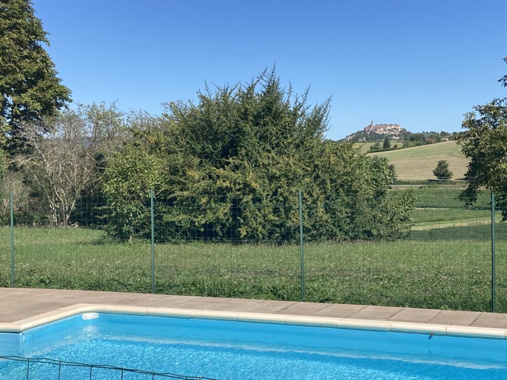 Stunning family house with breathtaking views of Cordes-sur-Ciel, a pool and potentials for B&B income