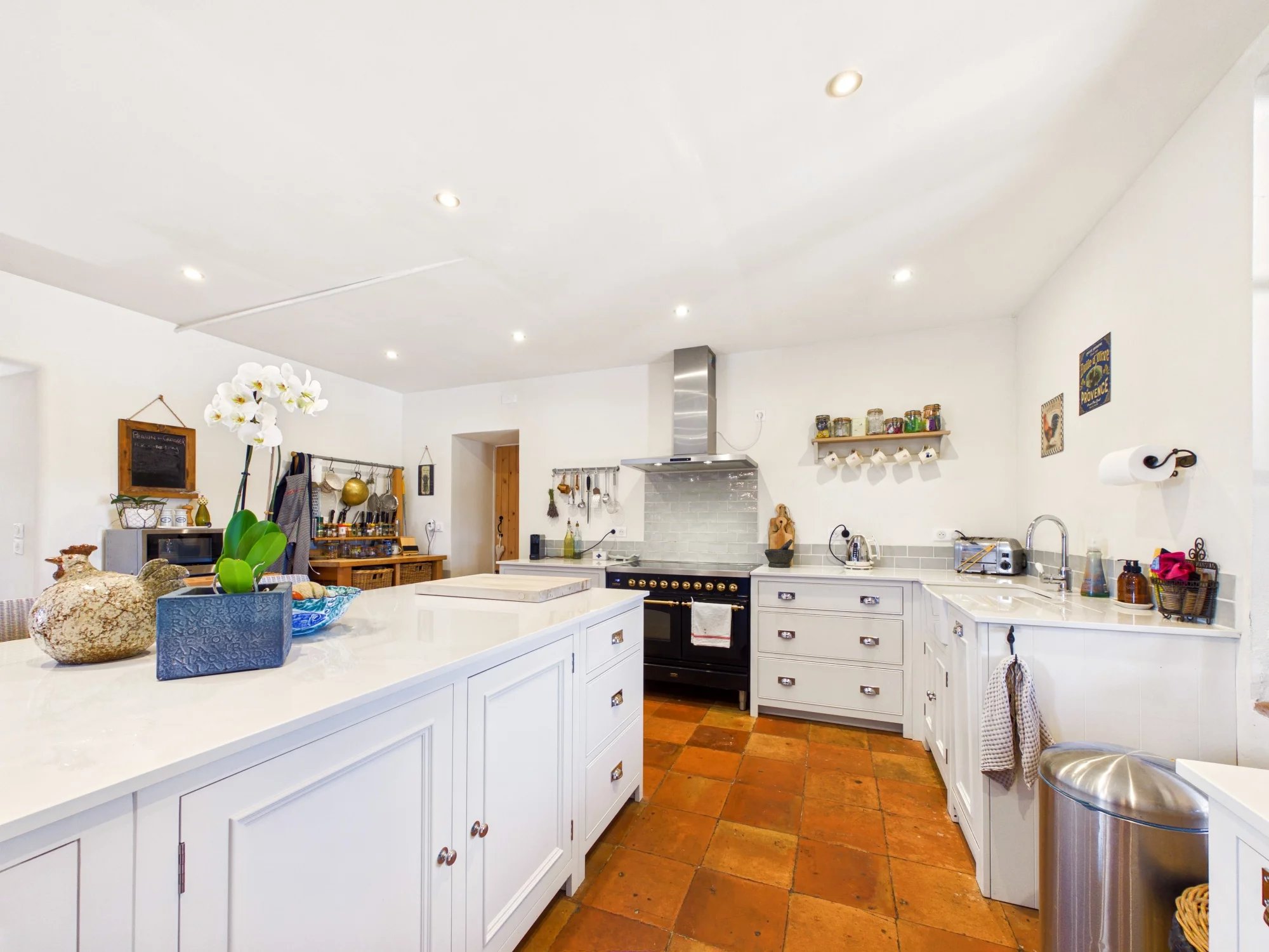 Beautiful Périgourdine Home with Barn and Swimming Pool, Aquitaine – France – BVI85932