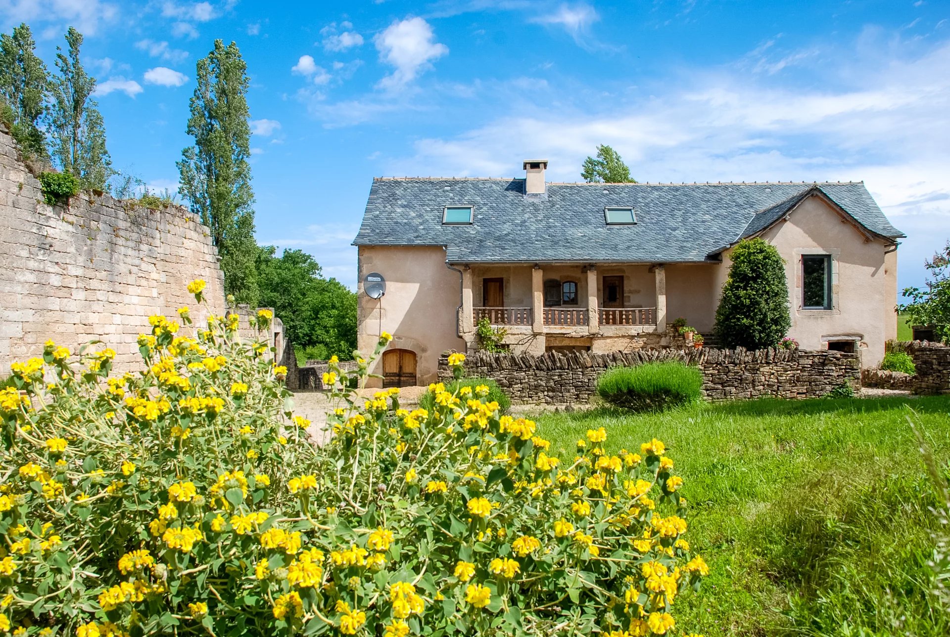 Character Country Estate with Gîtes and Land – Tarn-et-Garonne, Midi-Pyrénées – France – BVI85999
