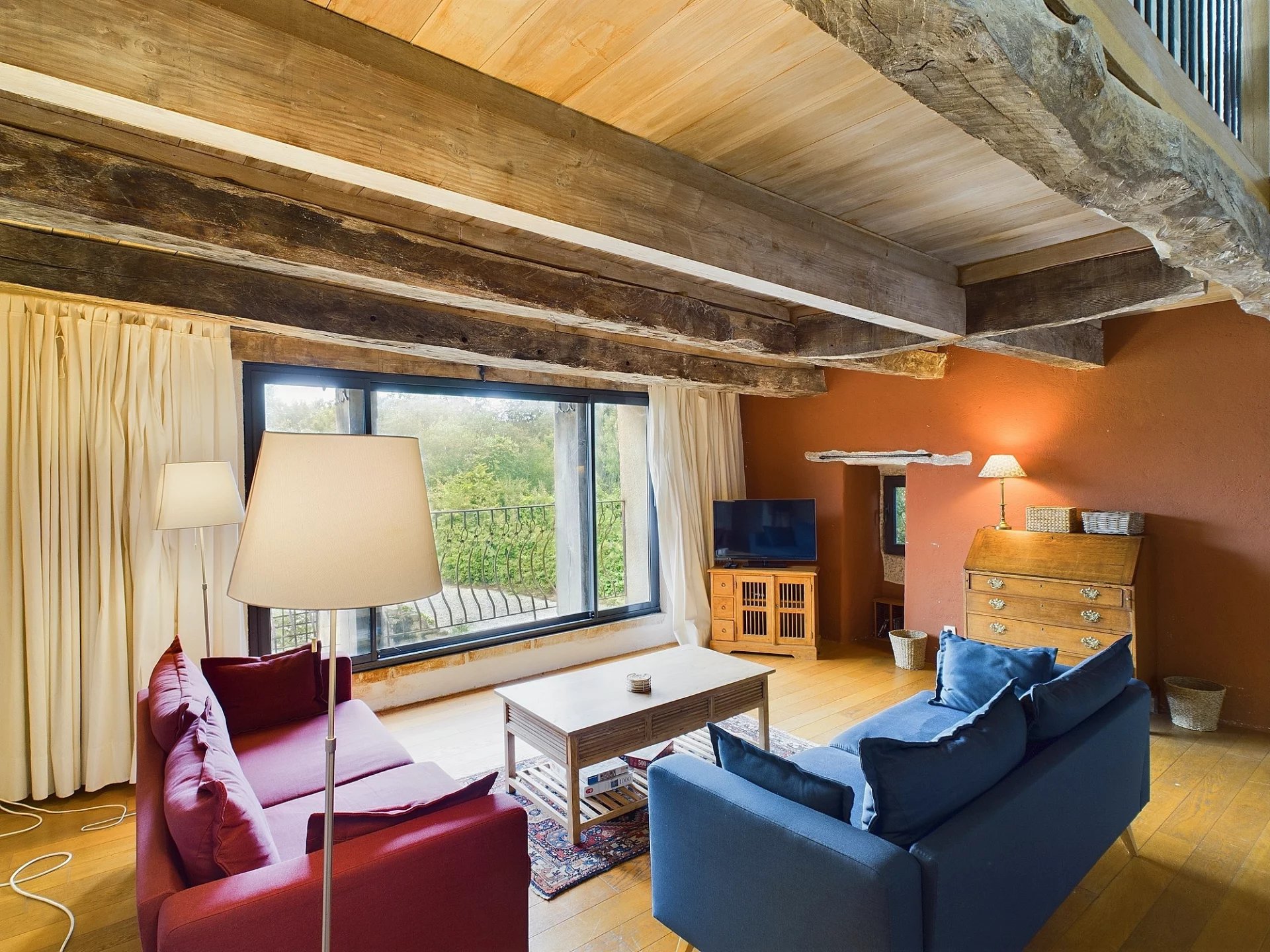 Character Country Estate with Gîtes and Land – Tarn-et-Garonne, Midi-Pyrénées – France – BVI85999