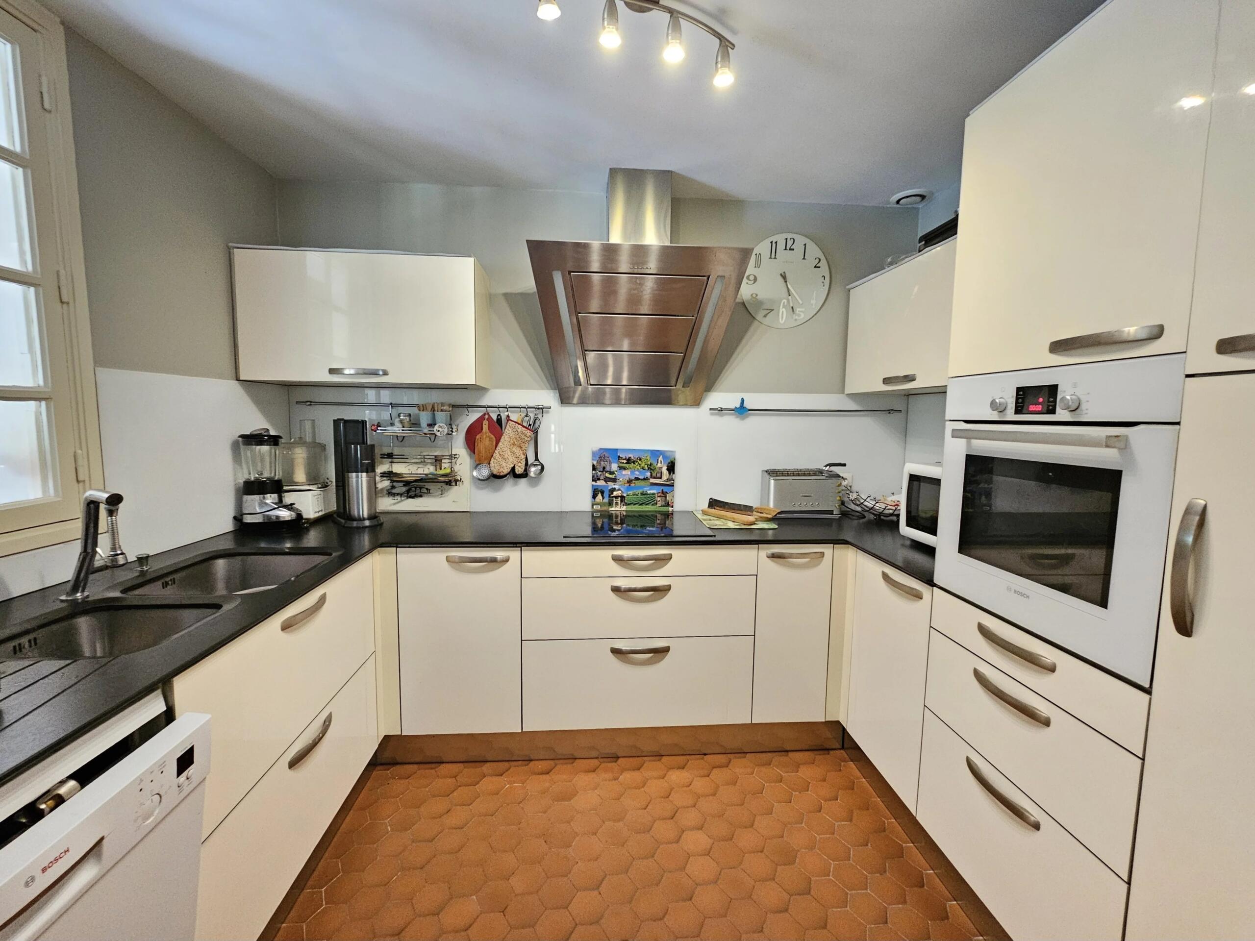 Single storey property in quiet location, Aquitaine – France – BVI86118