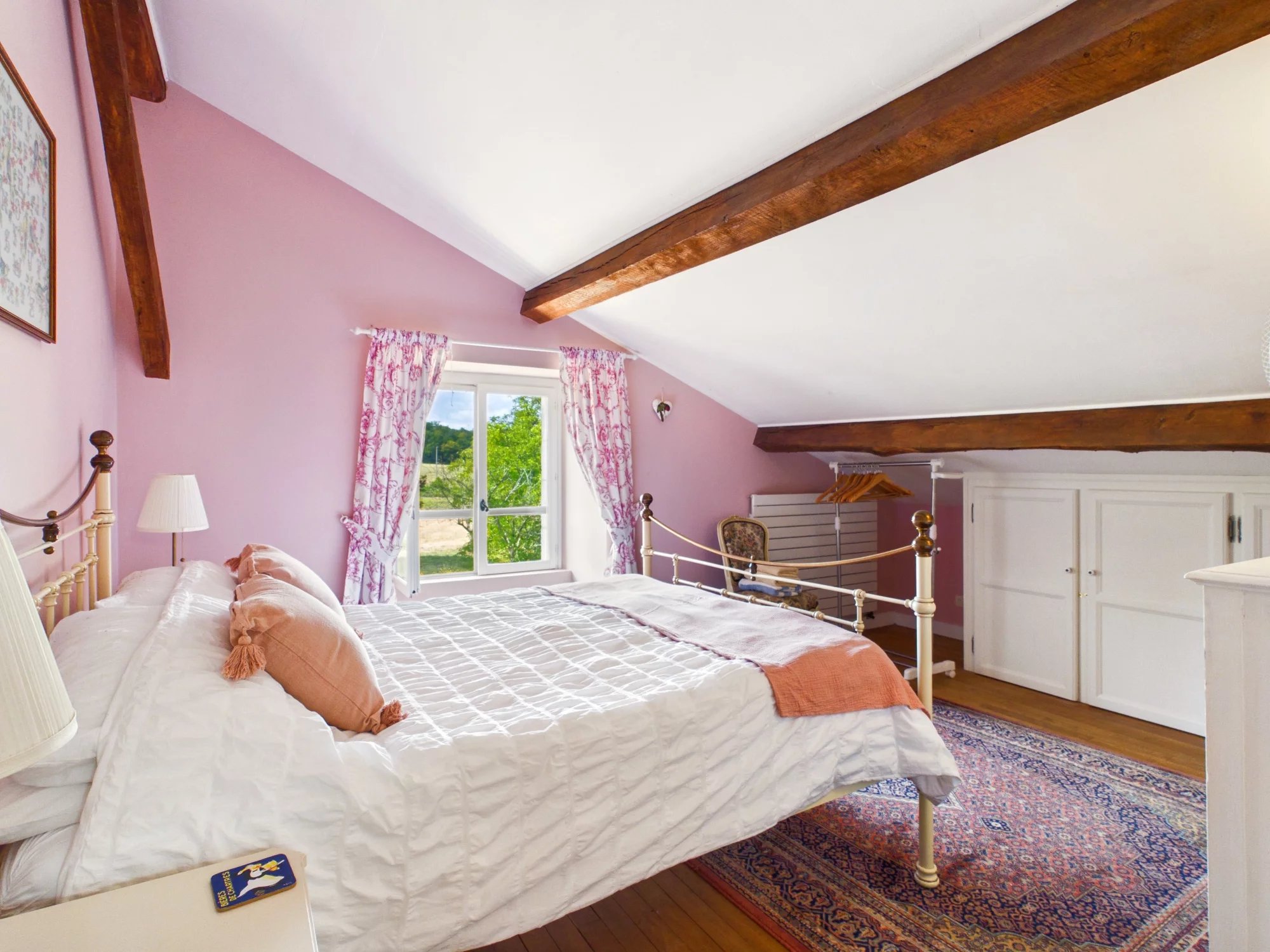 Secluded home with two gites offering income opportunities, Aquitaine – France – BVI85595