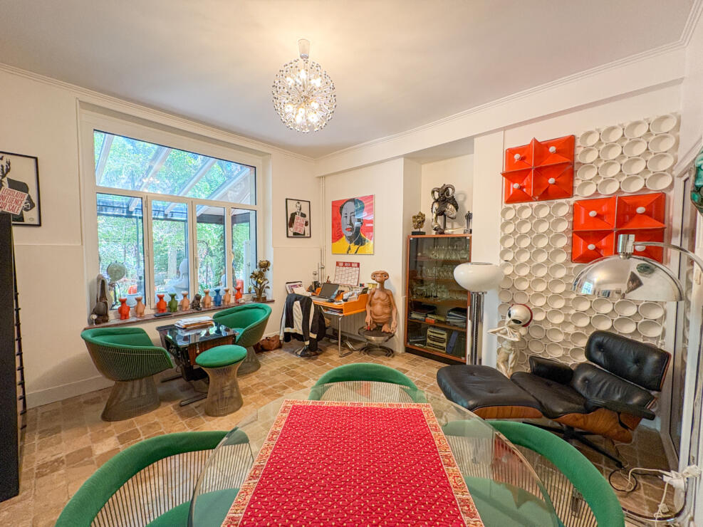 Elegant Townhouse with Secret Garden & Established Boutique B&B in the Heart of Carcassonne