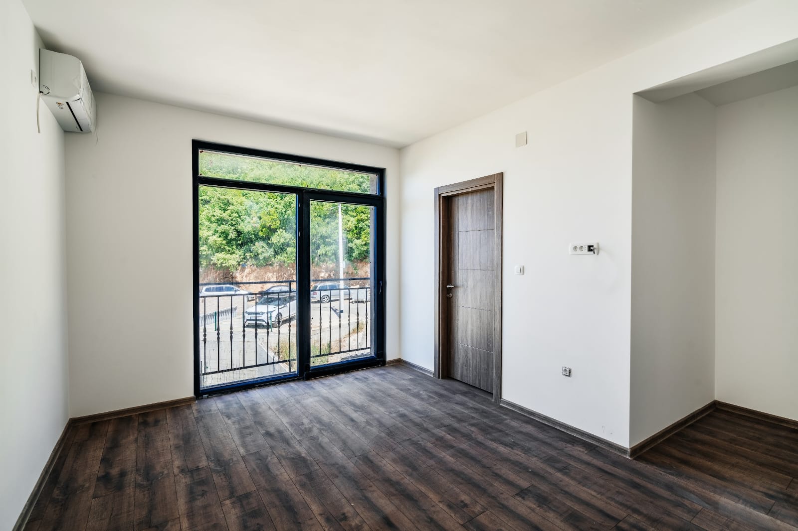 20 bedroom Commercial Property in Seoce, Budva Municipality, Montenegro – MRENB-119