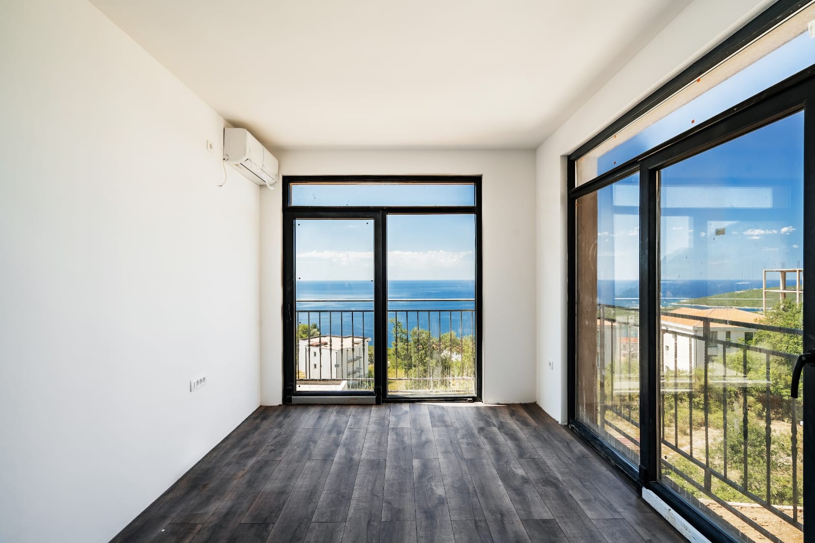 20 bedroom Commercial Property in Seoce, Budva Municipality, Montenegro – MRENB-119