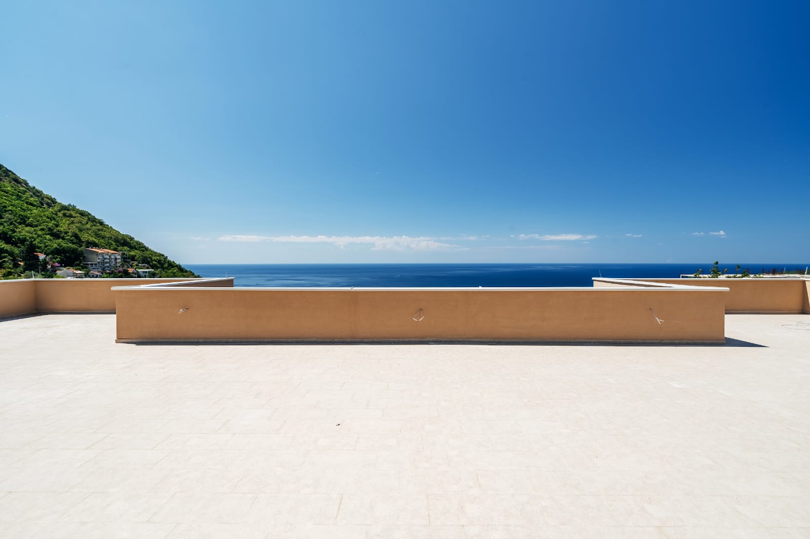 20 bedroom Commercial Property in Seoce, Budva Municipality, Montenegro – MRENB-119