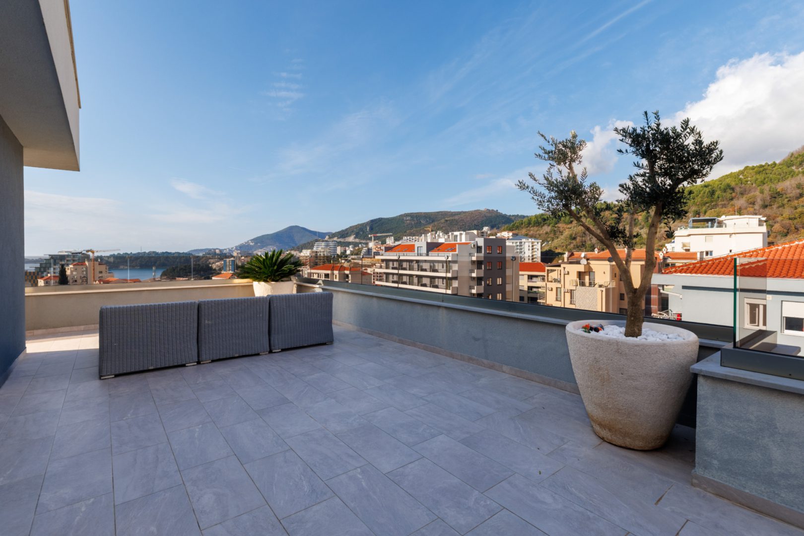 3 bedroom Apartments in Becici, Budva Municipality, Montenegro – MREDV-BA