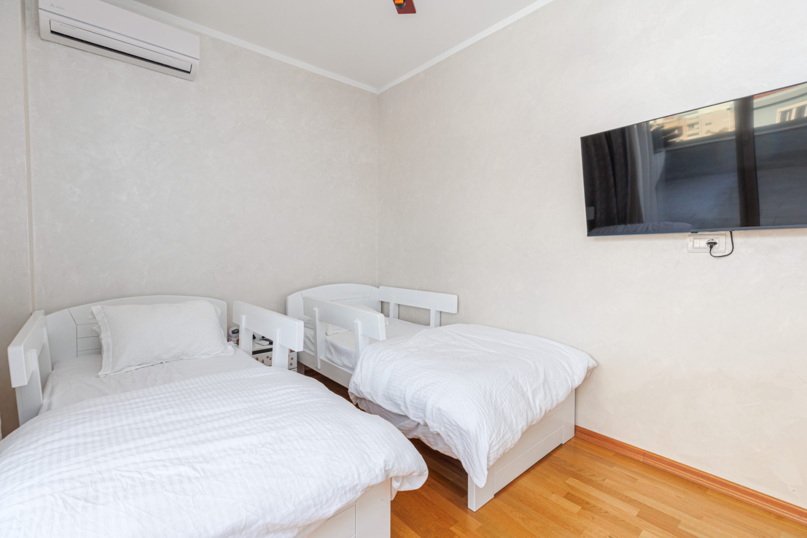 3 bedroom Apartments in Becici, Budva Municipality, Montenegro – MREDV-BA