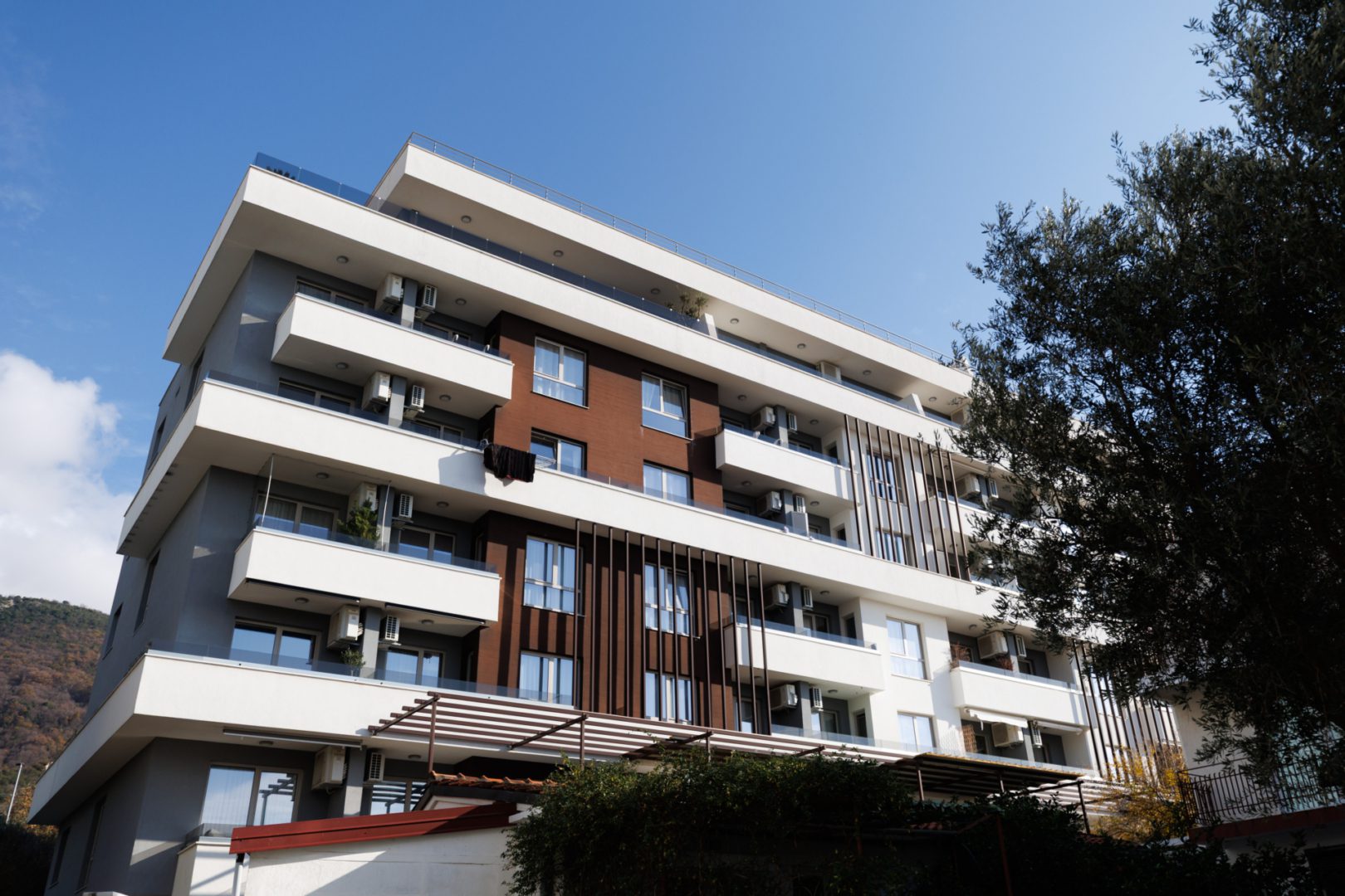 3 bedroom Apartments in Becici, Budva Municipality, Montenegro – MREDV-BA