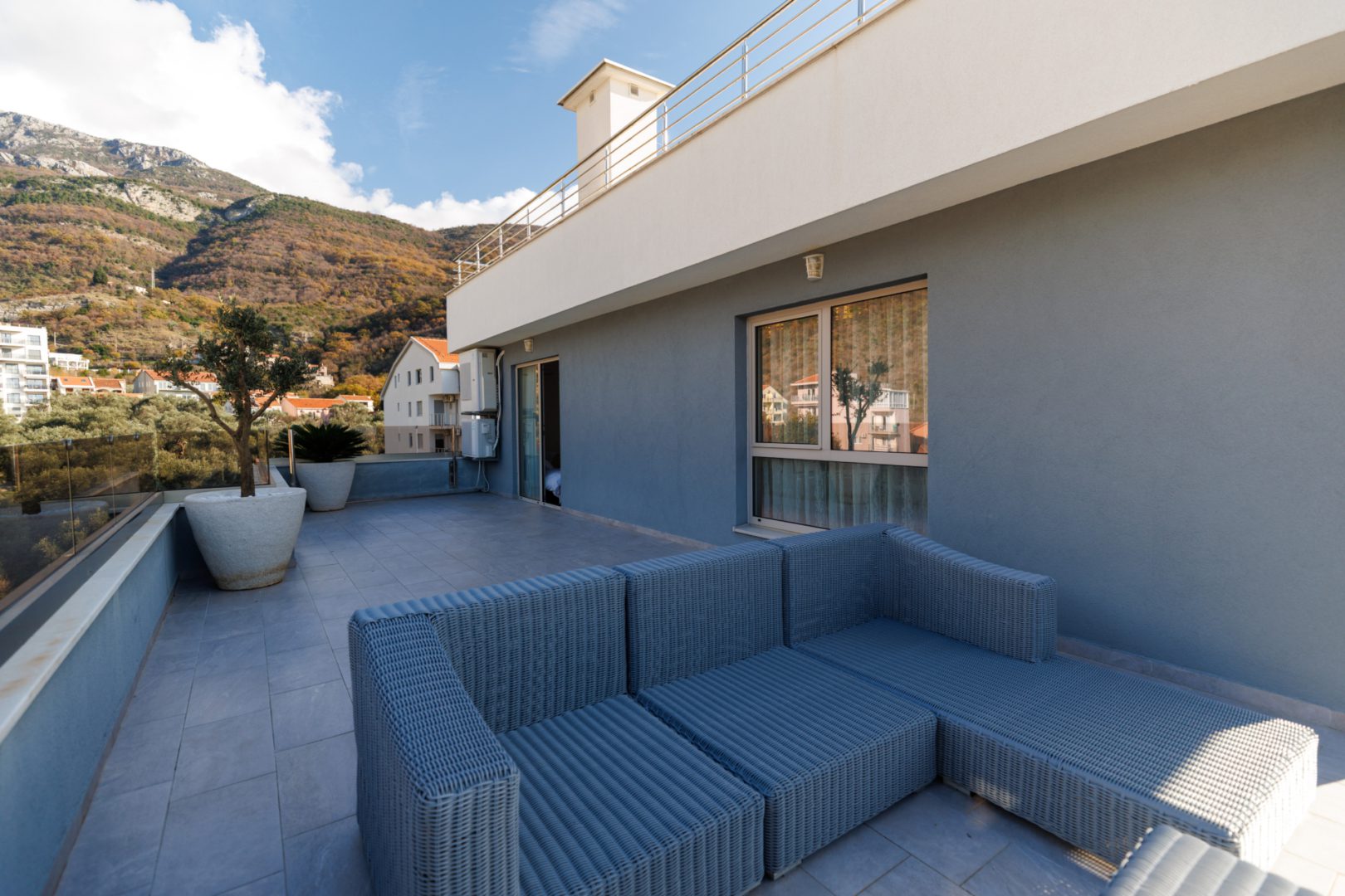 3 bedroom Apartments in Becici, Budva Municipality, Montenegro – MREDV-BA