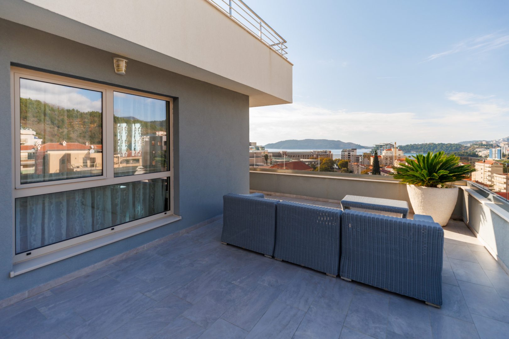 3 bedroom Apartments in Becici, Budva Municipality, Montenegro – MREDV-BA