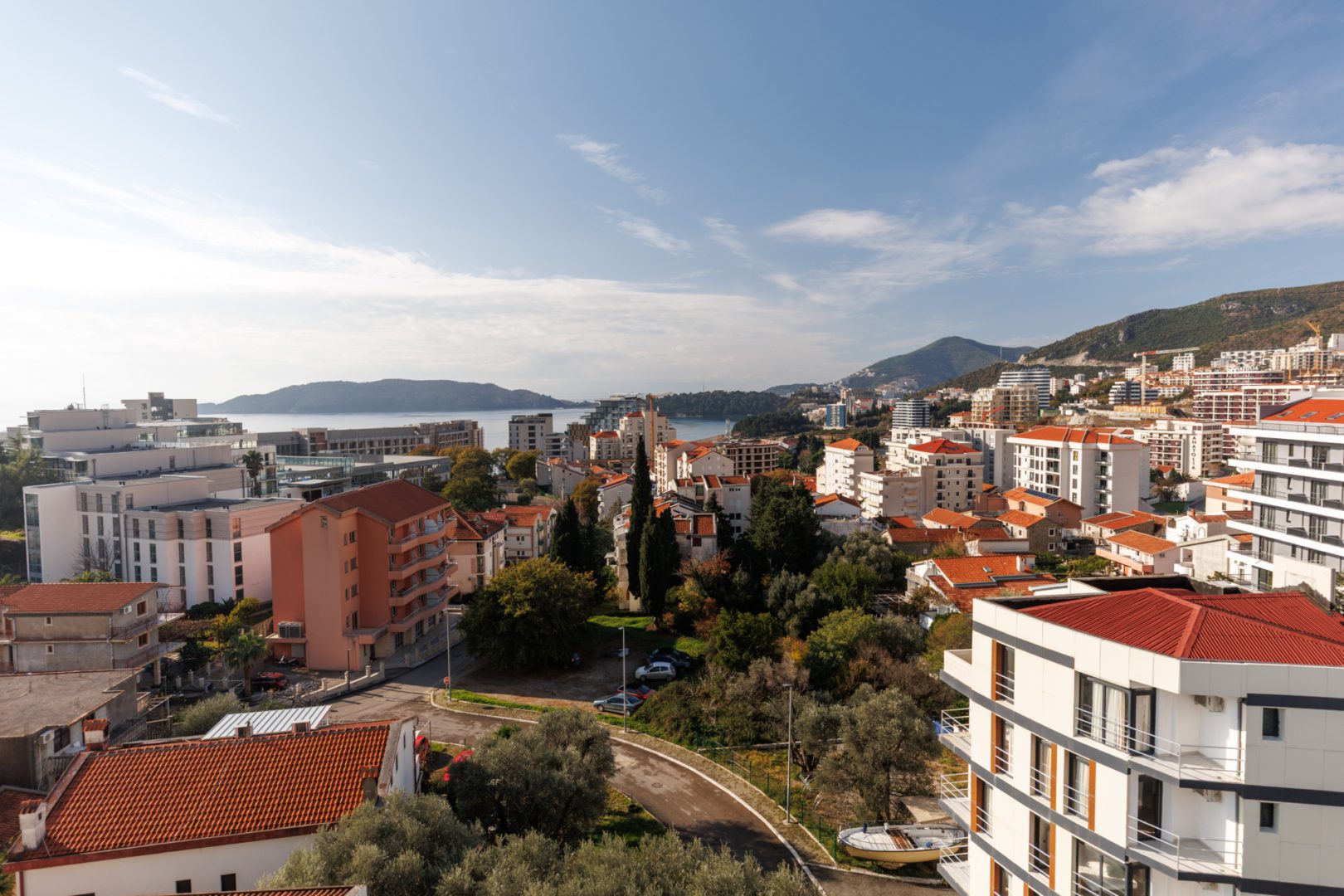 3 bedroom Apartments in Becici, Budva Municipality, Montenegro – MREDV-BA