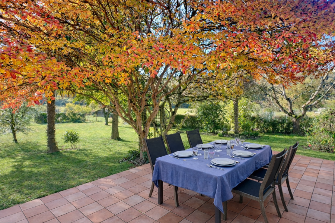 Beautiful Home with B&B Potential, Terraces and Garden – Foix Area