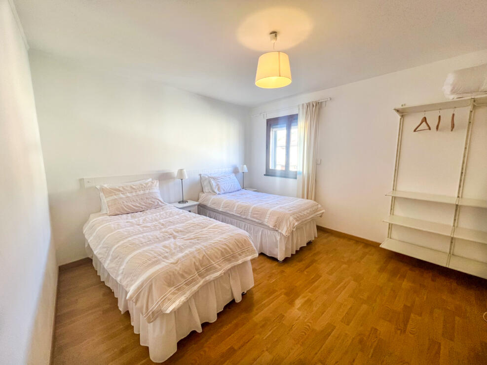 Beautiful Home with B&B Potential, Terraces and Garden – Foix Area