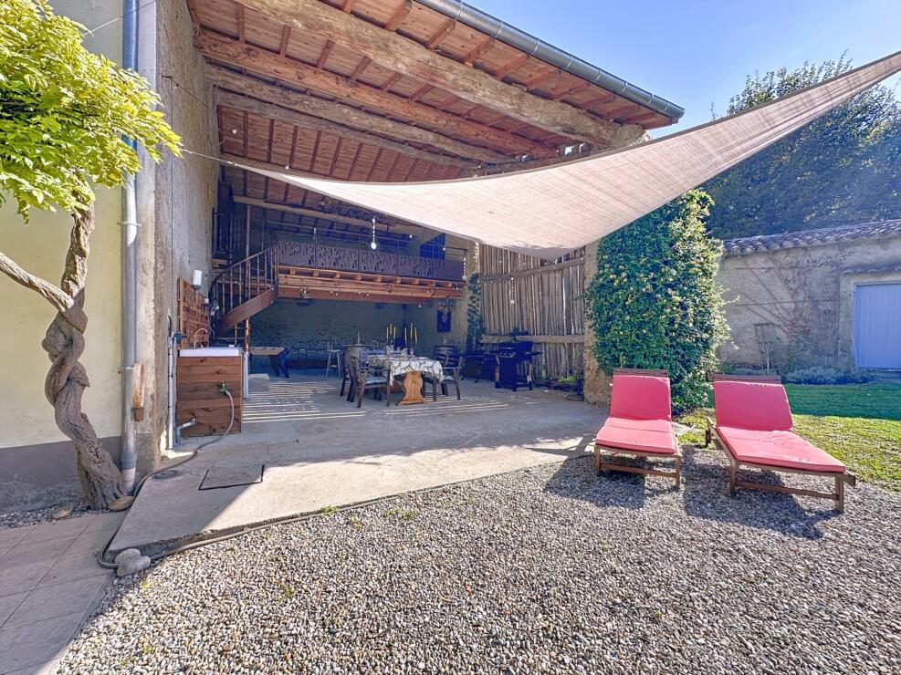 Character Property with Independent Gîte, Heated Pool and 1.5 ha of Woodland – 5 Minutes from Mirepoix