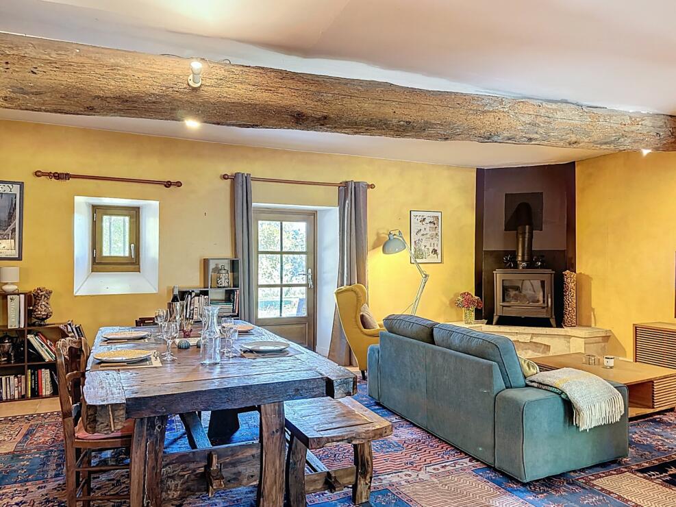 Character Property with Independent Gîte, Heated Pool and 1.5 ha of Woodland – 5 Minutes from Mirepoix