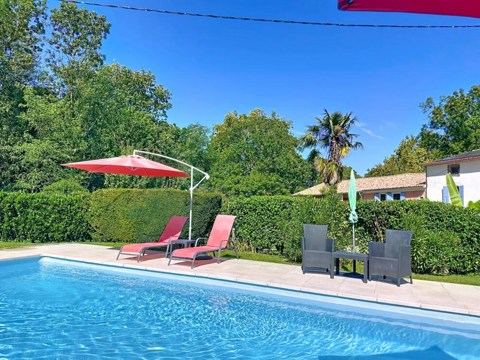 Character Property with Independent Gîte, Heated Pool and 1.5 ha of Woodland – 5 Minutes from Mirepoix