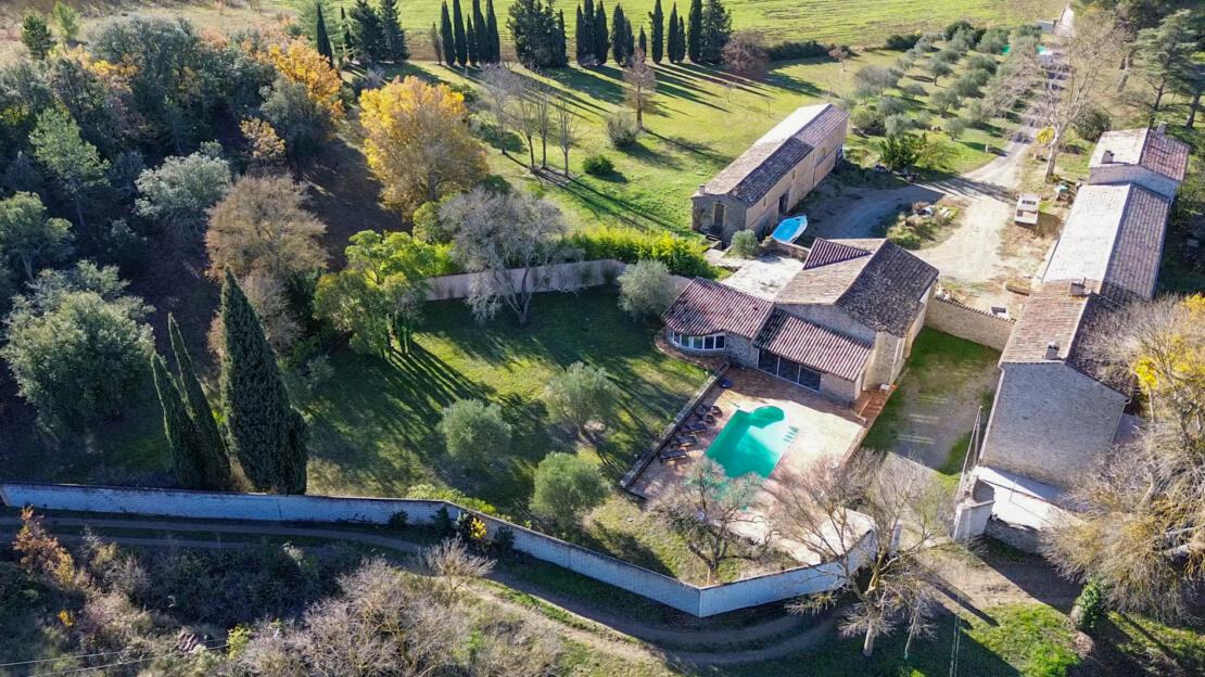 Charming Stone Property with Pool, Wellness Area and Guest Accommodation Potential
