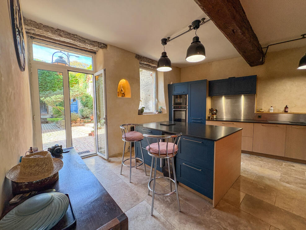 Prestigious Stone Property between Carcassonne and Limoux with Pool, Garage and a Workshop