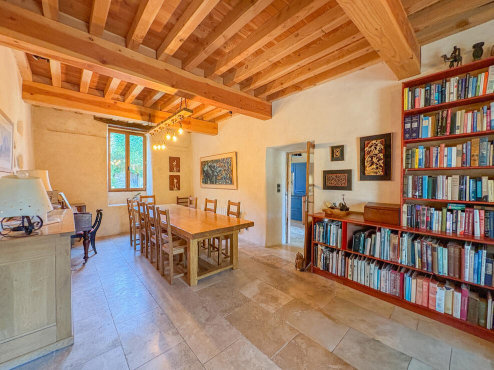 Prestigious Stone Property between Carcassonne and Limoux with Pool, Garage and a Workshop