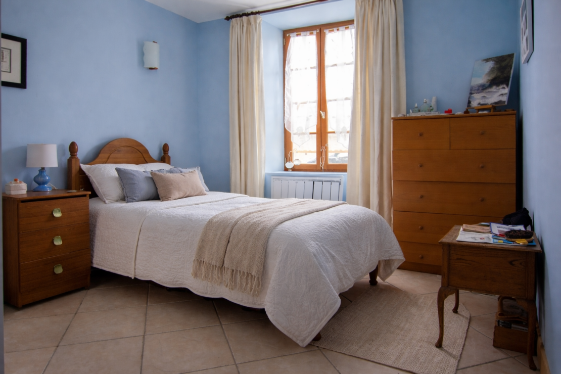 Spacious 4/5-bed family home with large garden, pool, double garage – B&B potential near Belpech