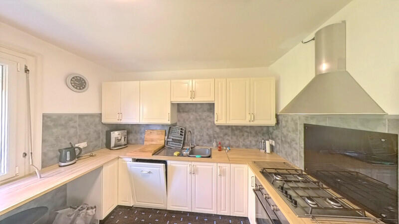 3 bedroom House for Sale in Domfront en Poiraie, Orne, Normandy