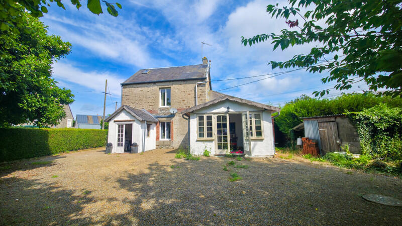 3 Bedroom House for Sale in Tinchebray-Bocage, Orne, Normandy