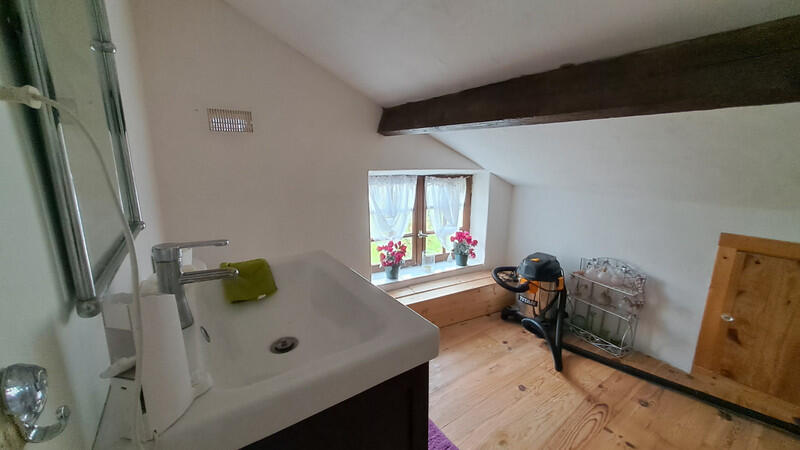 3 Bedroom House for Sale in Tinchebray-Bocage, Orne, Normandy