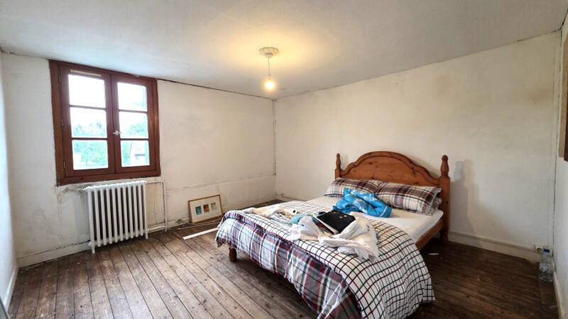 4 Bedroom House for Sale in Domfront en Poiraie, Orne, Normandy