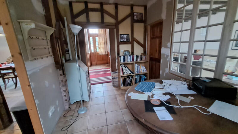 4 Bedroom House for Sale in Domfront en Poiraie, Orne, Normandy