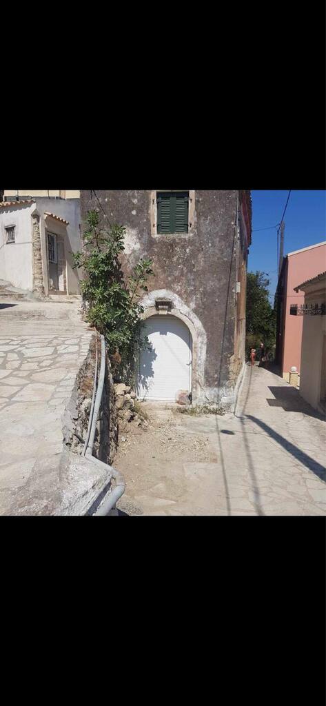 Detached house in Corfu, Corfu Prefecture, Greece – GDOMV3
