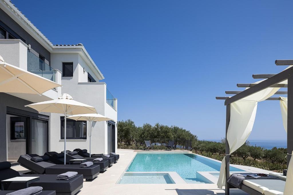 5 bedroom Villa in Lappa, Rethymno Prefecture, Greece – 66474